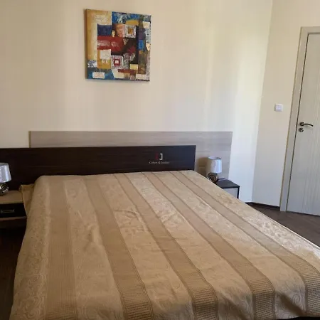 Private In - Aquamarine Odessos ゴールデンサンド
